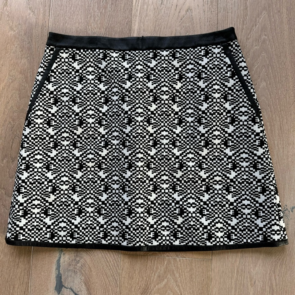 Karen Millen Patterned Skirt Black and White Size 10